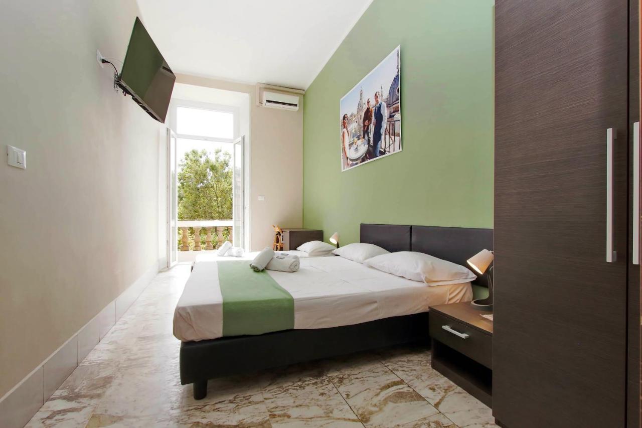 Lucky Stars rooms Rom Exteriör bild